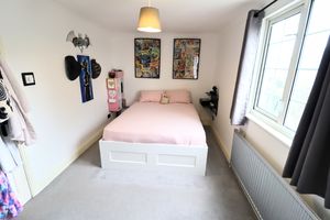 BEDROOM- click for photo gallery